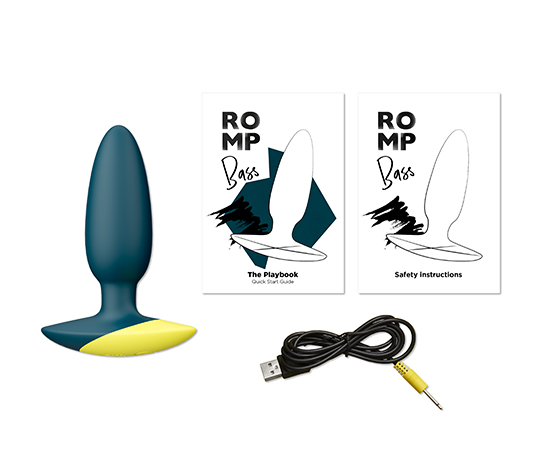ROMP Bass 內容物平拍:主機、快速指南、安全說明與磁吸充電線